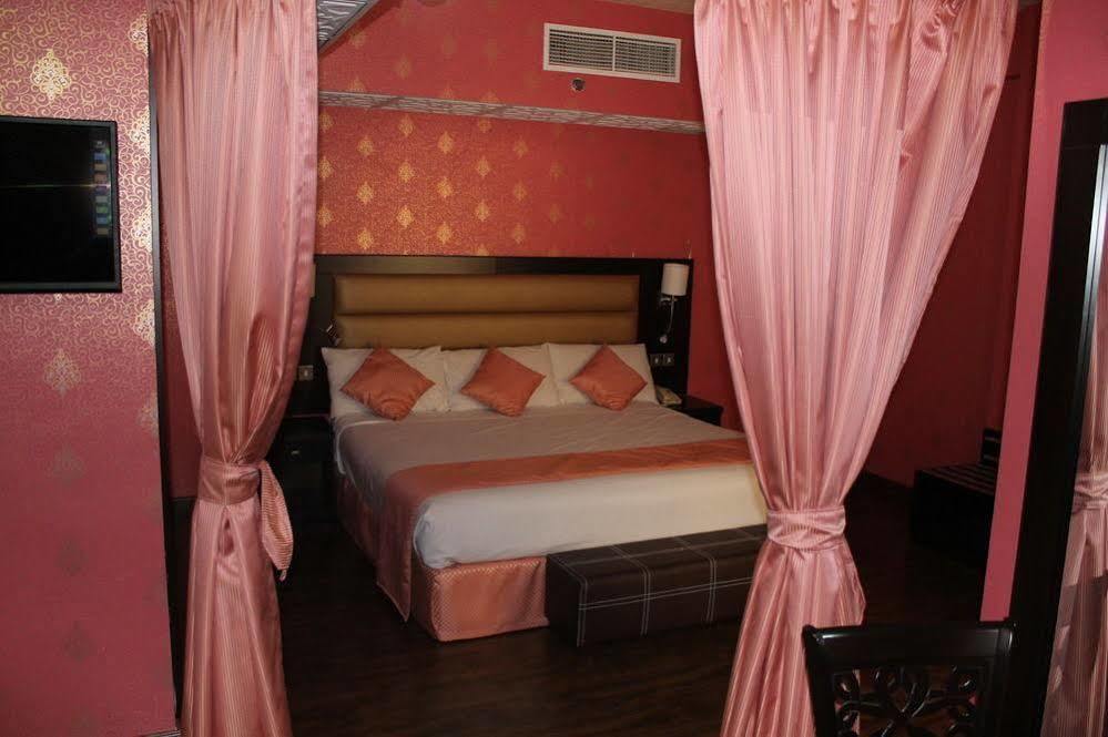Rafee Hotel Dubai Ngoại thất bức ảnh
